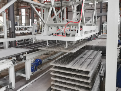 免拆底模鋼筋桁架樓承板設(shè)備廠家：天意機(jī)械免拆樓承板設(shè)備，推動(dòng)建筑高效發(fā)展