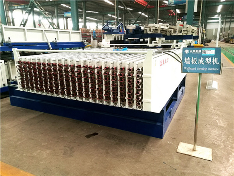 全自動墻板機產量高，一機多用